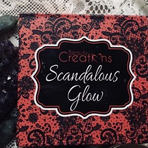 Scandalous Glow Highlight  Kit